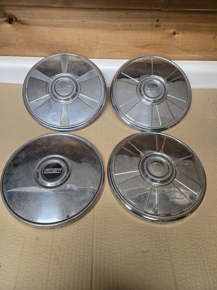 Fiat wheel covers early 60s 