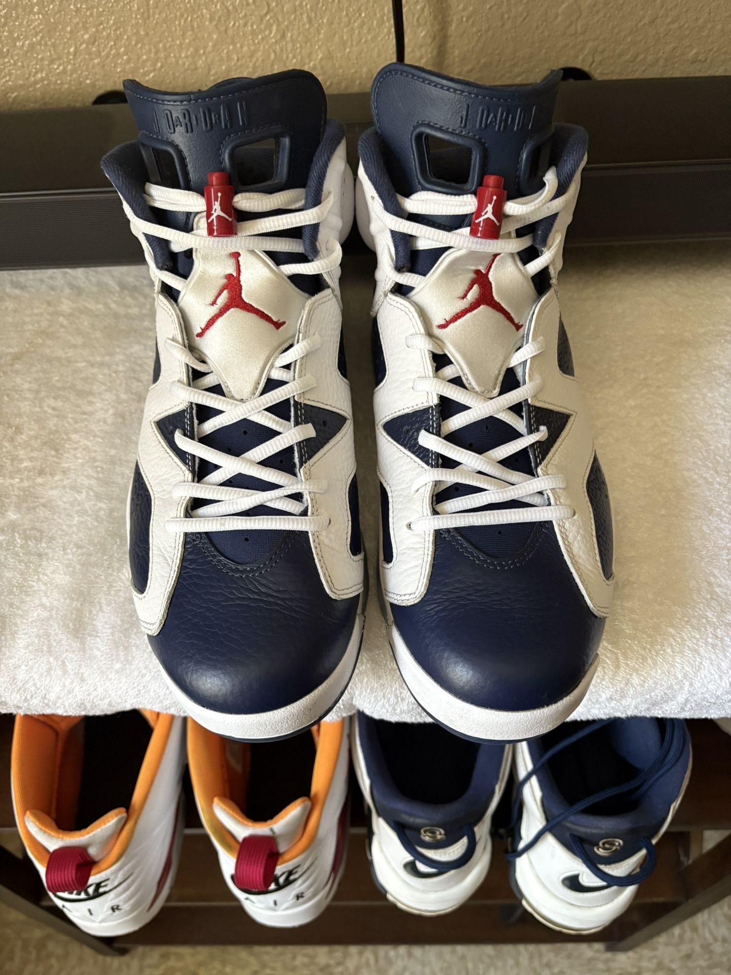 Jordan 6 Retro