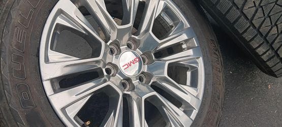 Chevy gmc sierra yukon denali oem 20 inch rims wheels