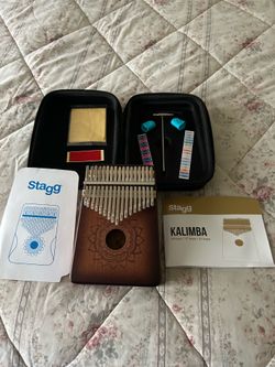 Kalimba- Thumb Piano NEW.  Chino, ca