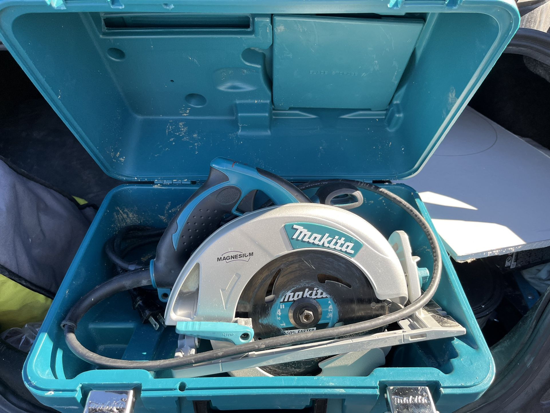 Makita Circular Saw