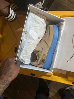 Size 11 Kobe classic Air Force One
