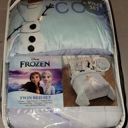 Disney Frozen 2 Anna and Elsa twin bed 6 piece set