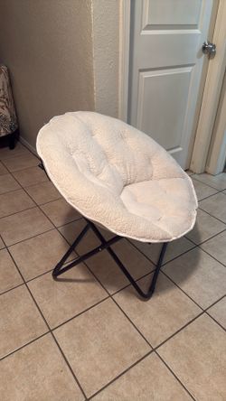 Large Lounge Chair