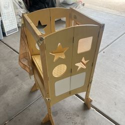 Laurel Foldable Kitchen Tower And Stepstool