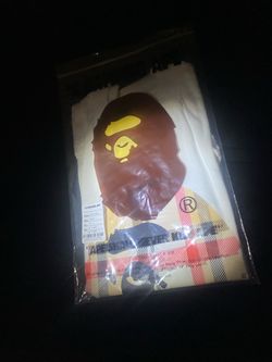 2 SIZE MEDIUM WHITE BATHING APE AND BURBERRY SHIRTS