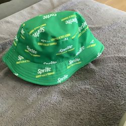 Sprite bucket hat reversible color green and white new