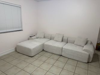 Free modular boneless couch