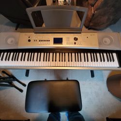 Yamaha Electronic Grand Piano