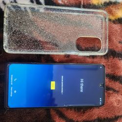 CELL PHONES --Motorola Moto 5G 2022 & Cricket Icon 3 32 Gb & T Mobile Revvl V 5GB Phones