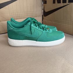 Nike Air Force 1 '07 LV8 Men's Size 13 Green Ivory Athletic Shoes FZ5222 300
