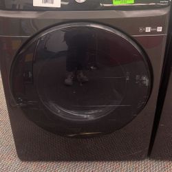 Samsung 7.5 cu. ft. Smart Washer and Dryer 02  