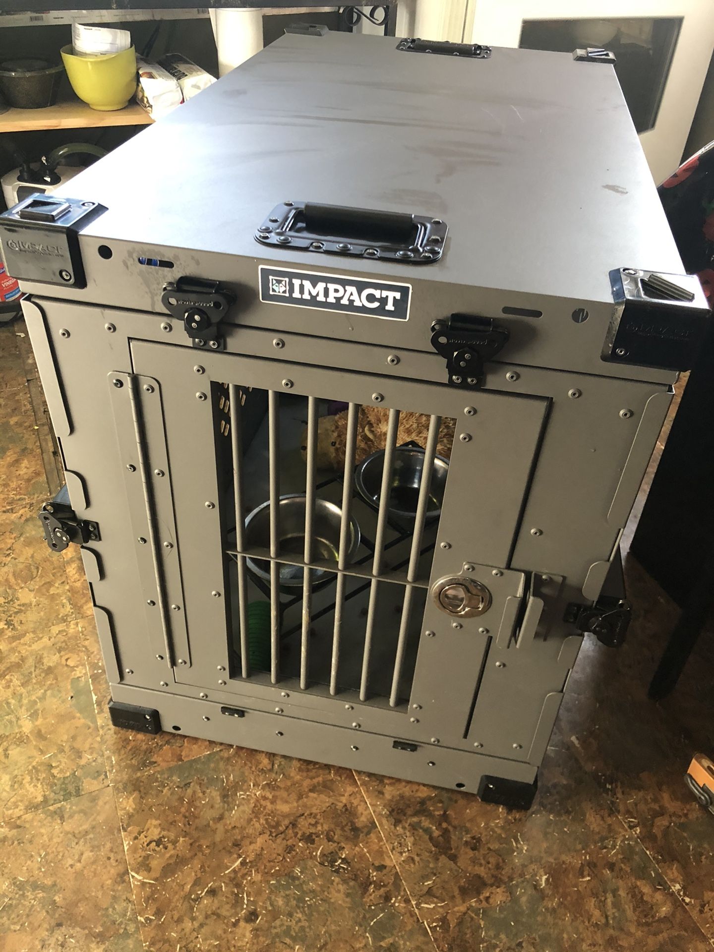 Collapsible Impact Crate
