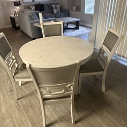 Round Dining Table Set – 4 Chairs – Modern Light Wood Finish