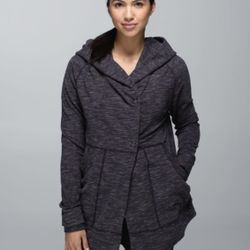 Lulu Lululemon Yoga Size 4 Find Your Center Wrap Soft Lightly Used Great Condition Warm Athleisure