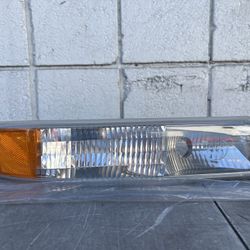 1(contact info removed) CHEVROLET GMC SIERRA SILVERADO TAHOE RIGHT TURN SIGNAL  1(contact info removed) OEM #5552