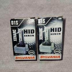 D1S Sylvania HID Xenon headlight bulbs  ( Pair )