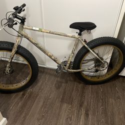 Large Size Fat Camouflage Bike Diamondback 21 Gears 