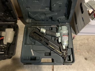 Hitachi Finish Nail Gun
