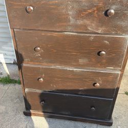 4 DOOR DRESSER!!!!NEW!!COLOR DARK FINISHED BROWN! 18X49X33