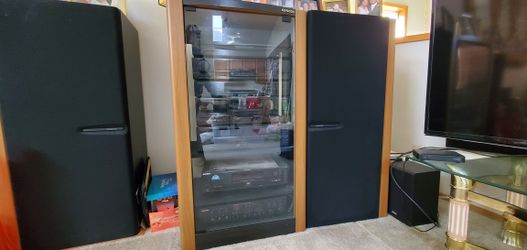Vintage Kenwood Stereo Component Rack System & Tower Speakers - Estate Sale