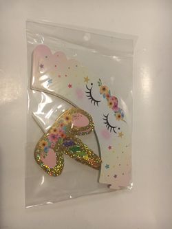 12 cupcake toppers and 12 wrappers reversible
