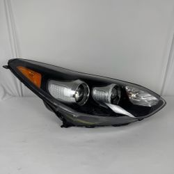 2017 2018 2019 2020 2021 2022 Kia Sportage Halogen Headlight W/LED Passenger  