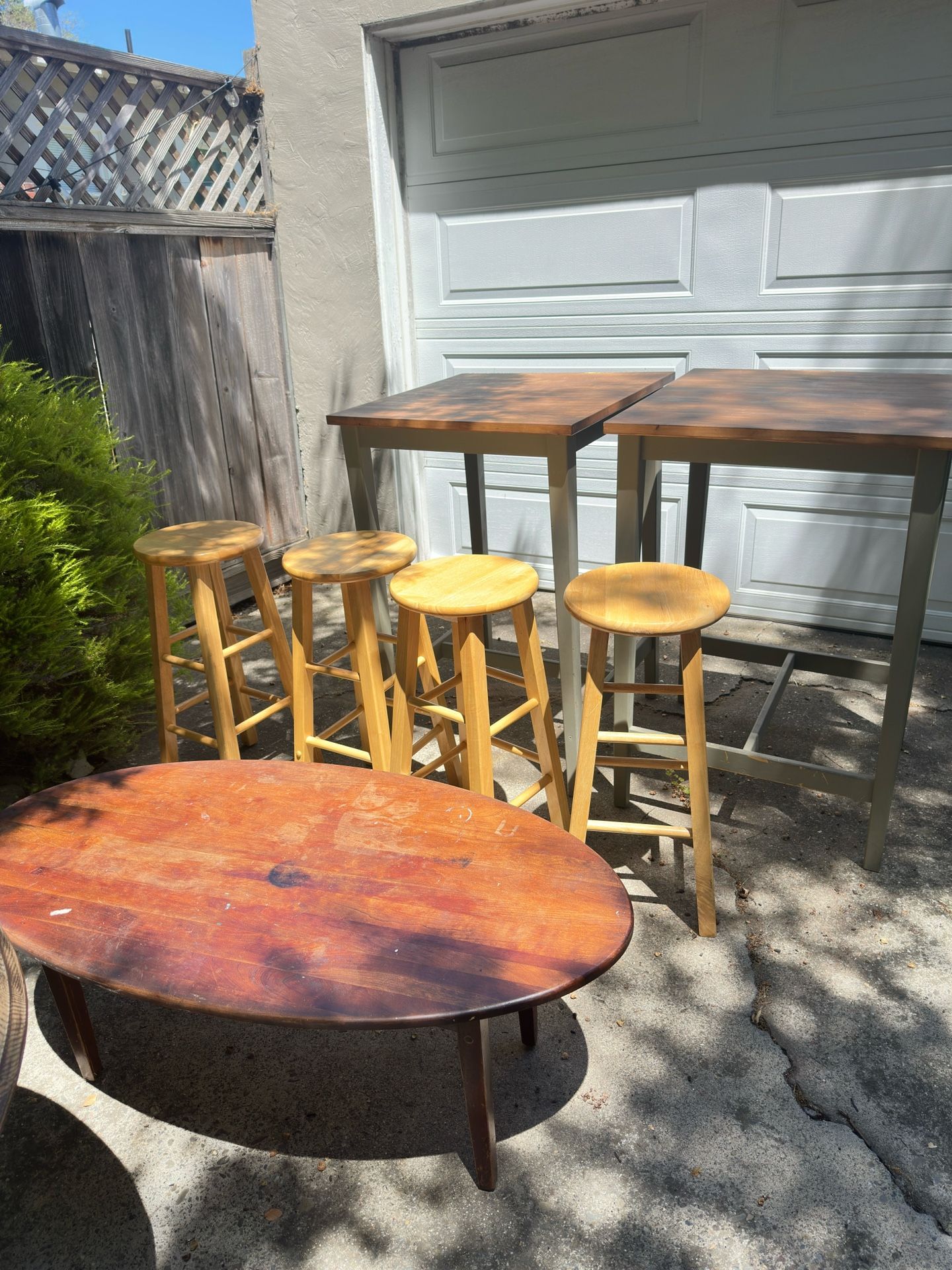 Free Furniture For Pick up!
