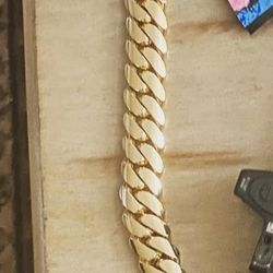 10k 205g Cuban Link Bracelet 