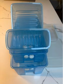 Tupperware Fridgesmart Containers Set of 4, Vent Fresh Button