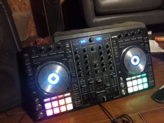 Pioneer DDJ-SX2 DJ Controller