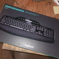 Wireless Keyboard Logitech Mk710