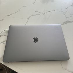 MacBook Pro 15” 2017