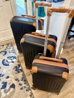 Brand New 3-Piece Hard Shell Luggage Set (20”, 24”, 28”)