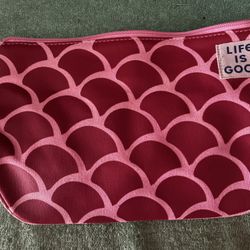 Life is good Makeup Bag