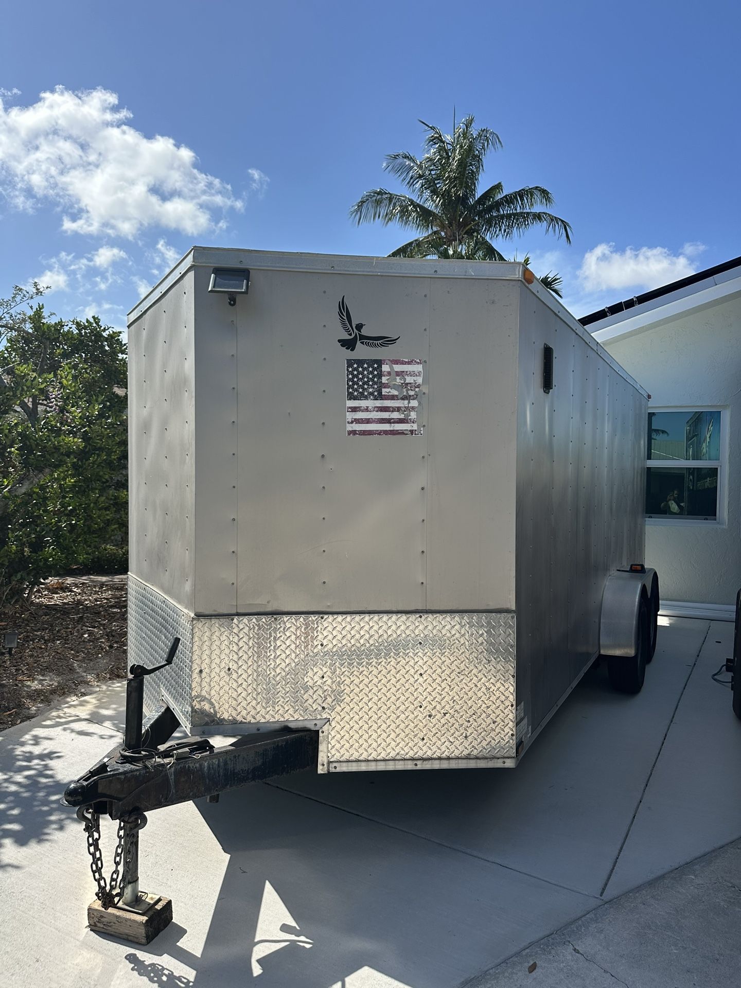 Trailer, Enclosed