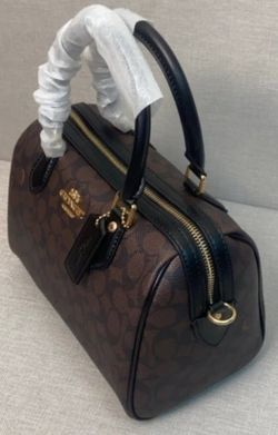 New & Authentic 100% COACH