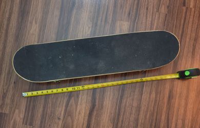 Skateboard