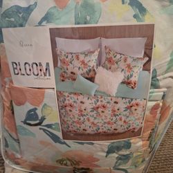 Queen 3 piece Comforter Set