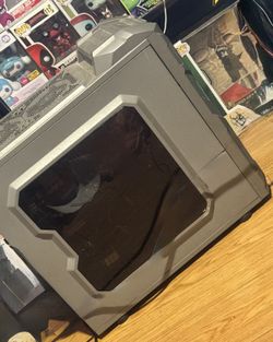 Custom-Built Gaming PC w/ AMD FX 8-Core CPU, GTX 1050 Ti, 16 GB RAM, RGB - PLUG & PLAY