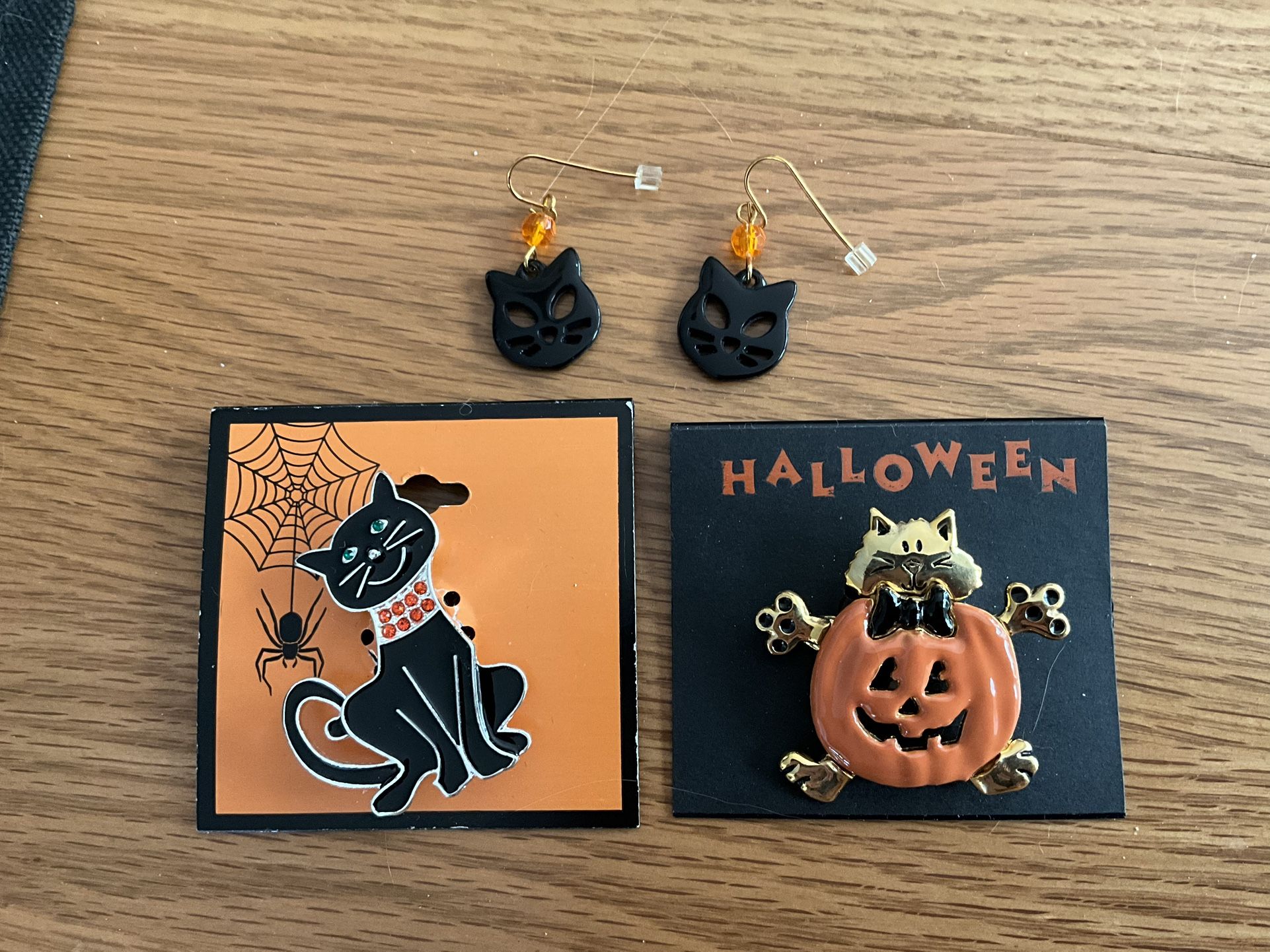 Halloween Pins And Earrings