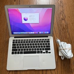 MacBook Air 13” 2017/8GB RAM/128GB SSD/Fully Functional/Good Battery Cycle.