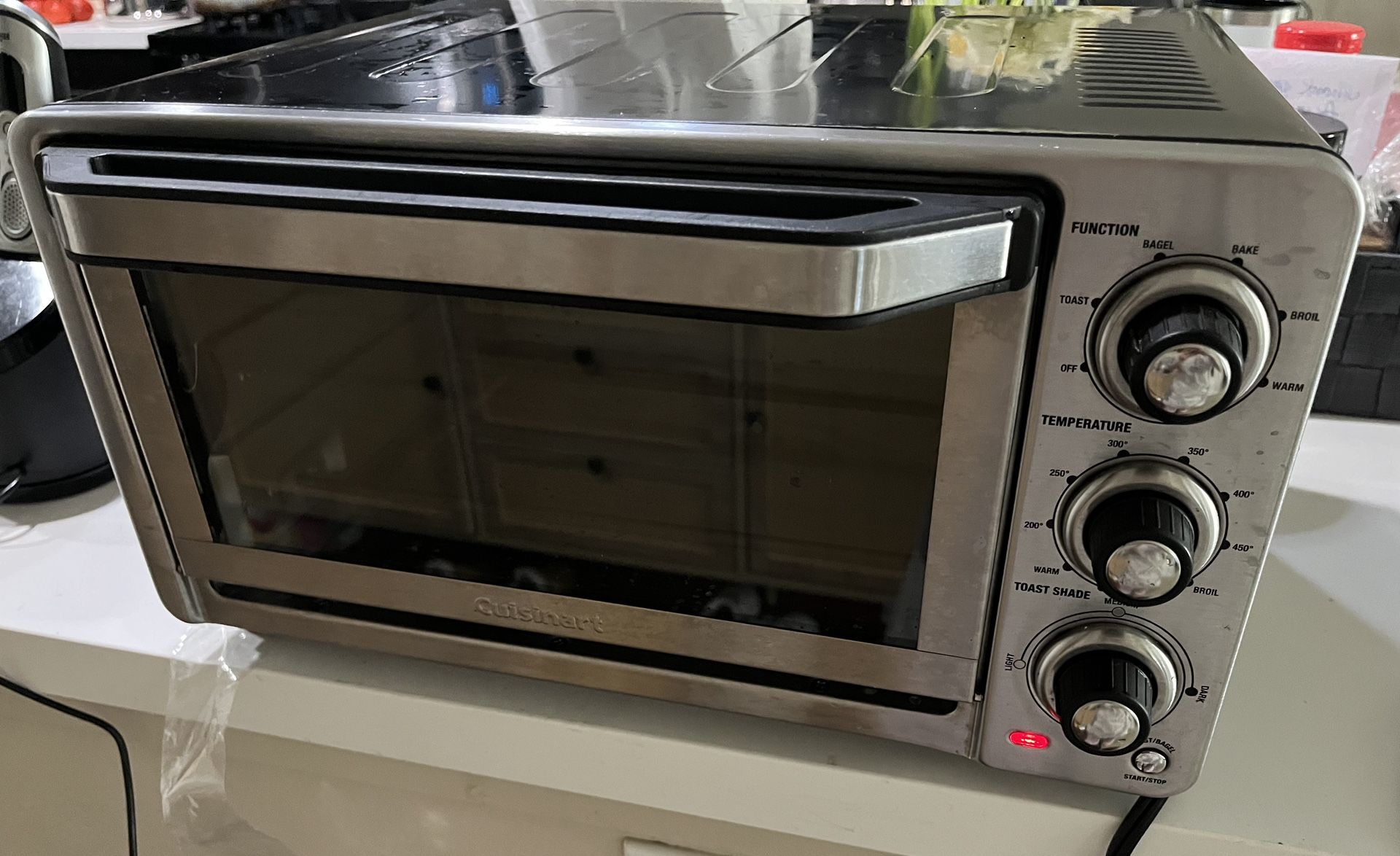 Cuisinart TOB-40N Custom Classic Toaster Oven Broiler, 17 Inch, Black