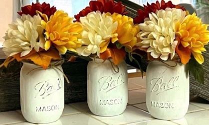 Chalk painted distressed mason jars FALL gift - orange red cream mums