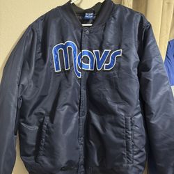 Dallas Mavericks Bomber Jacket Size (sz) XL