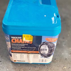 Durable steel tire chains for trucks and SUVs. These Peerless chains include chain tighteners and are designed for increased durability with hardened