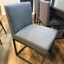 Article Chairs (6)