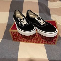 Vans Authentic Shoes Black Size Men’s 9.5 Women’s 11.0 Lightly Used