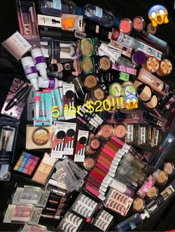 TONS OF MAKEUP - BEAUTY PRODUCTS FOR SALE!!!💄💄💄💄