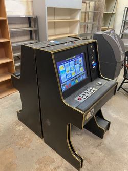 Pair Of Game Room Casino Electric Slot Machines 